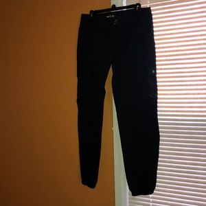 Cropped pants